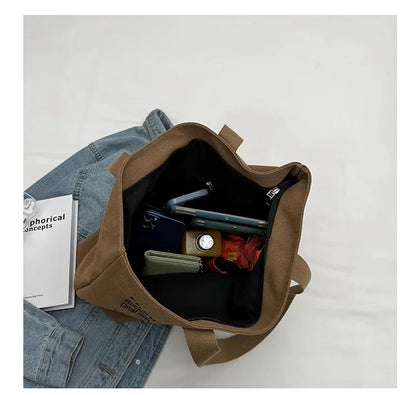 Women's Canvas Tote Bag Fashionable Spacious Durable Shoulder Bag with Zipper Closure and Classic Design Perfect for Work