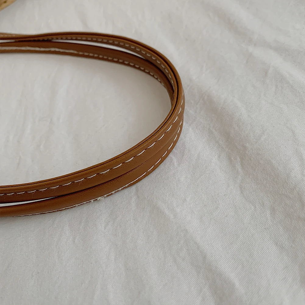 Women Woven Tote Bag Fashion Shoulder Bag Summer Beach Bags Trendy Braided Bag Simple Woven Handbag for Outdoor Travel