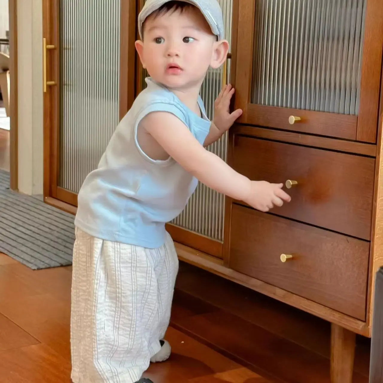 Boys' Summer Lightweight Set: Sleeveless T-Shirt and Mosquito-Resistant Pants, New Arrival with Vest and Casual Pants.