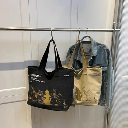 Women's Canvas Tote Bag Fashionable Spacious Durable Shoulder Bag with Zipper Closure and Classic Design Perfect for Work