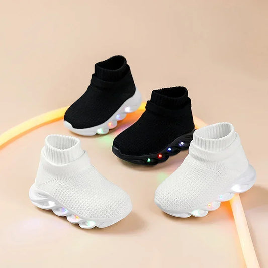 2025 new baby and toddler sports shoes for boys and girls, with LED lights, illuminated shoes, comfortable and breathable sports