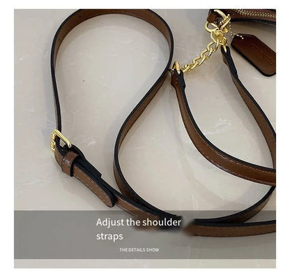 High-end style handbag for women, 2025 new model, unique and fashionable, trendy, retro, simple and elegant small square bag, cr