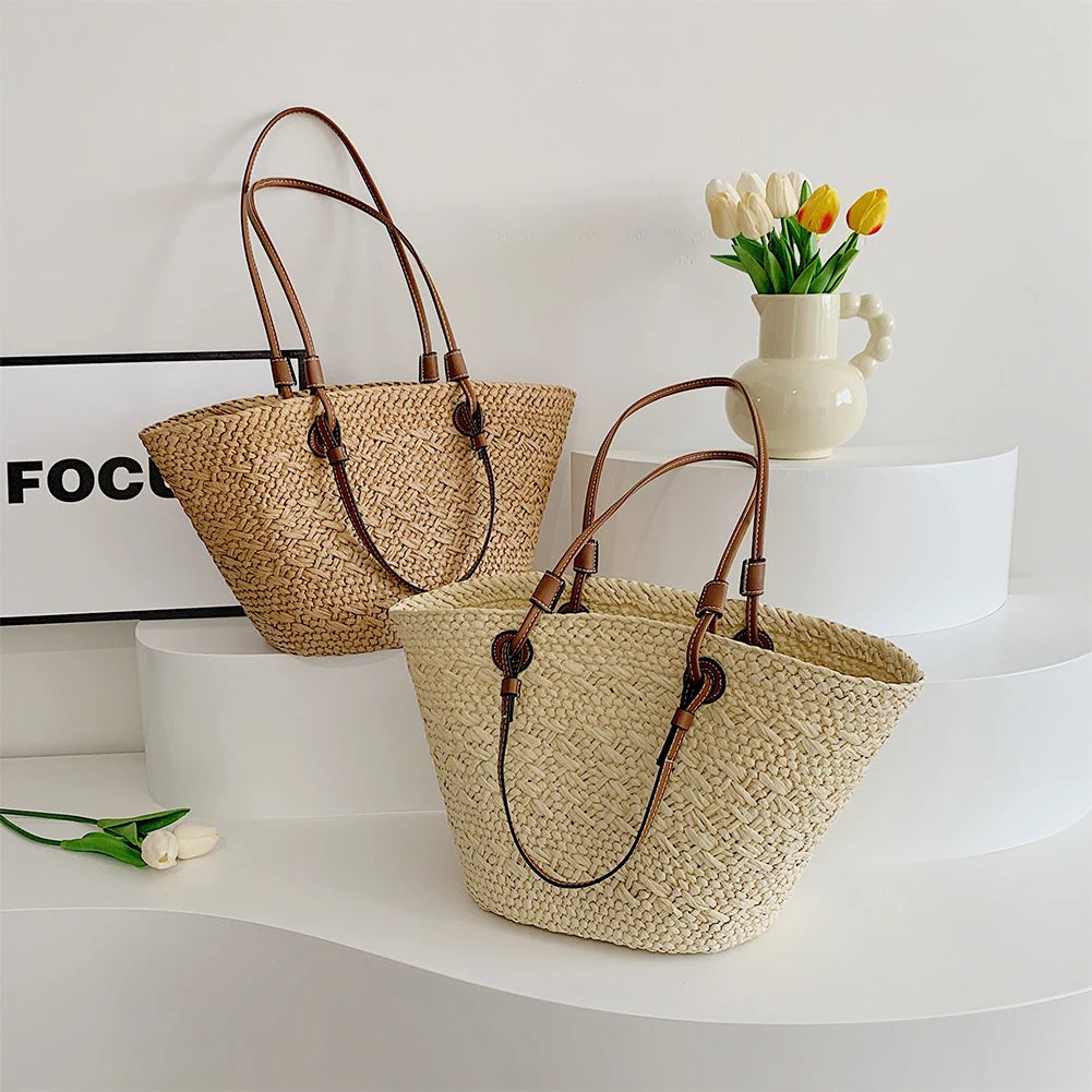 Women Woven Tote Bag Fashion Shoulder Bag Summer Beach Bags Trendy Braided Bag Simple Woven Handbag for Outdoor Travel