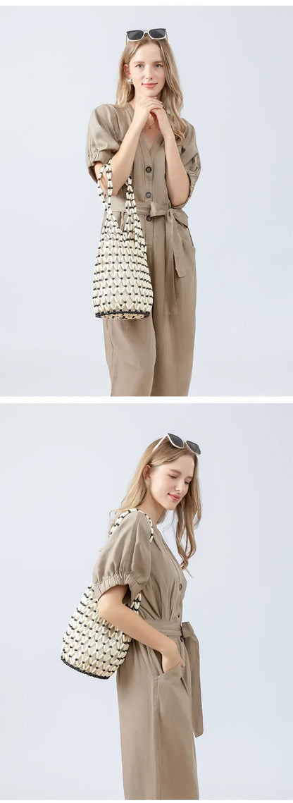 Women Woven Hand Bag Summer Design Hollow-out Wooden Bead Tote Bucket Shoulder Bag Female Reticulate Netted Canvas Beach Handbag