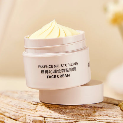 Apply the cream before makeup, moisturizing foundation cream - lasting moisturizing, creating a natural foundation