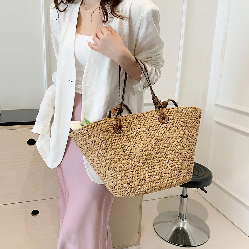 Women Woven Tote Bag Fashion Shoulder Bag Summer Beach Bags Trendy Braided Bag Simple Woven Handbag for Outdoor Travel