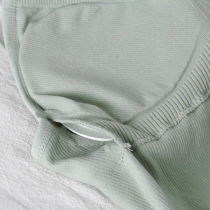 Women's Underwear Seamless Body-fitting Vest Wrapped Detachable Chest Pad Cut Top Elastic Sexy Cross Open Back V-neck Vest Bra