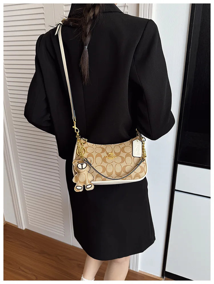 High-end style handbag for women, 2025 new model, unique and fashionable, trendy, retro, simple and elegant small square bag, cr